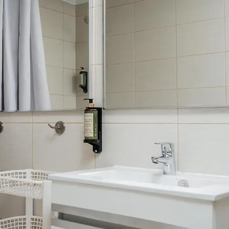 Sunny W/ Balcony In By Lovelystay